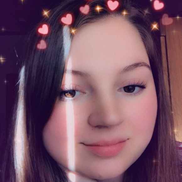 Meet your Posher, Megan - Picture 1 of 1